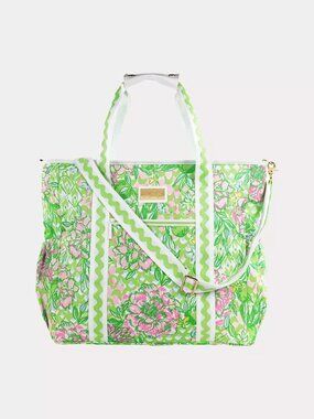 NWT Lilly Pulitzer Cooler Bag, Lime Feeling Good